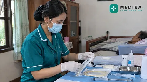 Pemasangan NGT di Rumah